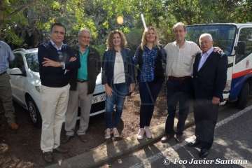 Emotivo acto de descubrimiento de la placa del pasaje que recuerda al periodista Adolfo Santana en Cernícalos (Foto TA)